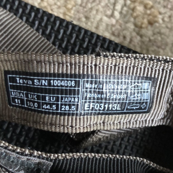 Teva Sandals Men Size 11 EF03113L Grey Water Outdoor - Picture 5 of 5